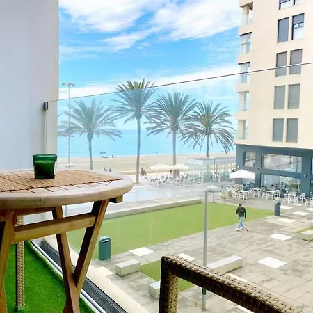 Casa Del Mar Luxury. Primera Linea De Playa Apartment Almeria