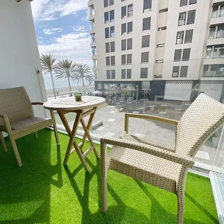 Apartment Casa Del Mar Luxury. Primera Linea De Playa Almeria